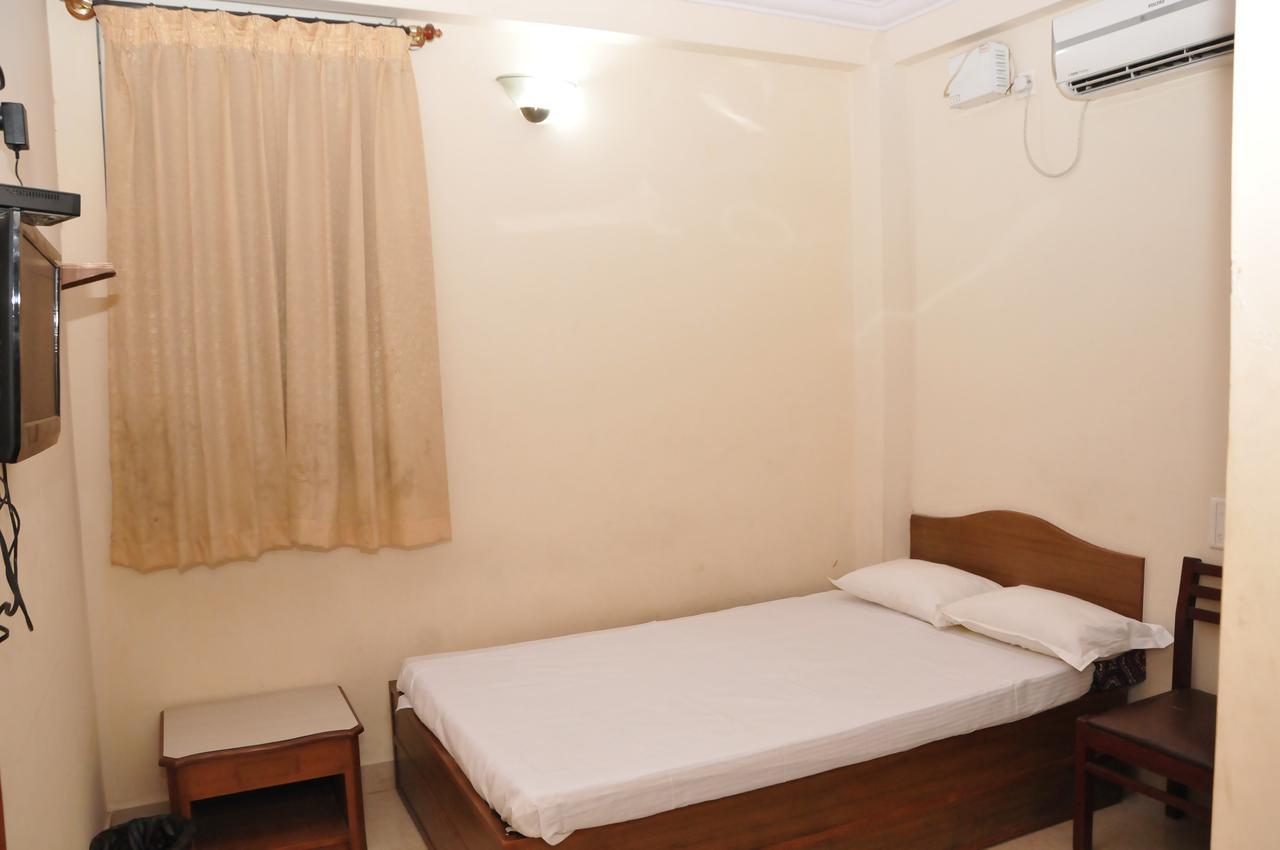 Mahalakshmi Comforts Mysore Exterior photo